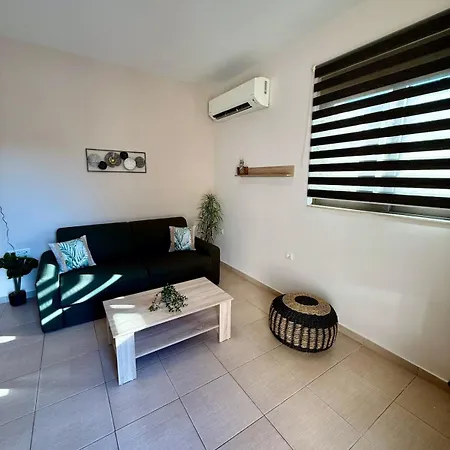 דירה Bliss Garden Jacuzzi *