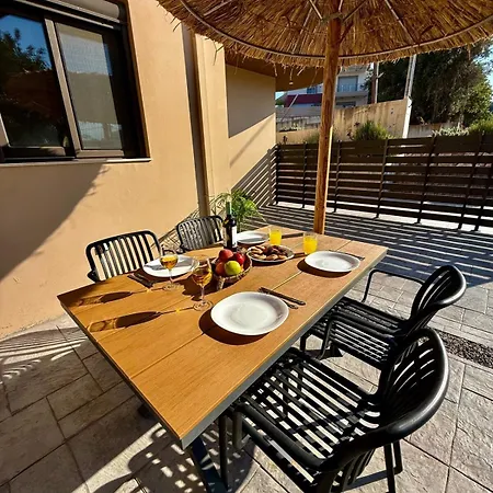 דירה Bliss Garden Jacuzzi אסגורו