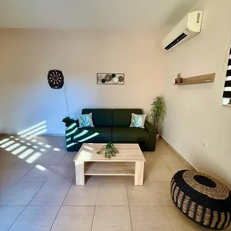 דירה Bliss Garden Jacuzzi *